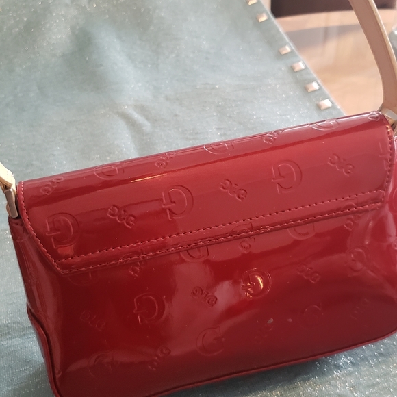 Guess Handbag - Picture 3 of 3